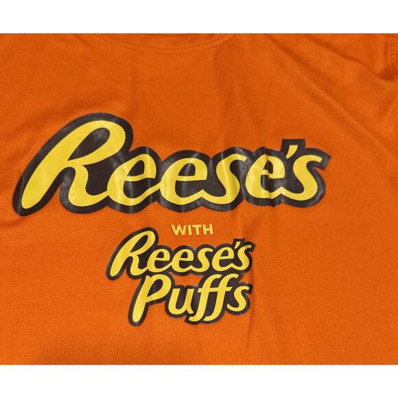 Reese's Pieces Mens T-Shirt Size M Reeses Puffs Candy Logo Long Sleeve Orange - Picture 2 of 12